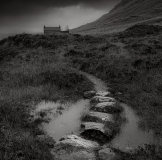 Stepping-stones-and-bothy-31-25